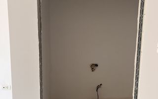 SAD - Spatiu comercial in zona centrala, langa Piata 700 - Poză 3