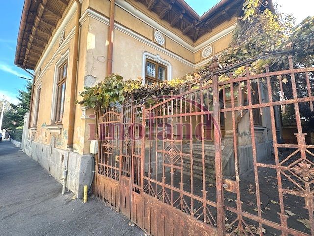 Vanzare teren 460mp cu imobil arhitectura neoromaneasca - Victoriei- Capitale - Poză 2