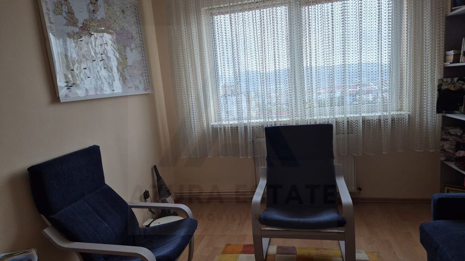 Apartament 3 camere 2 dormitoare pivnita in Vasile Aaron - Poză 12