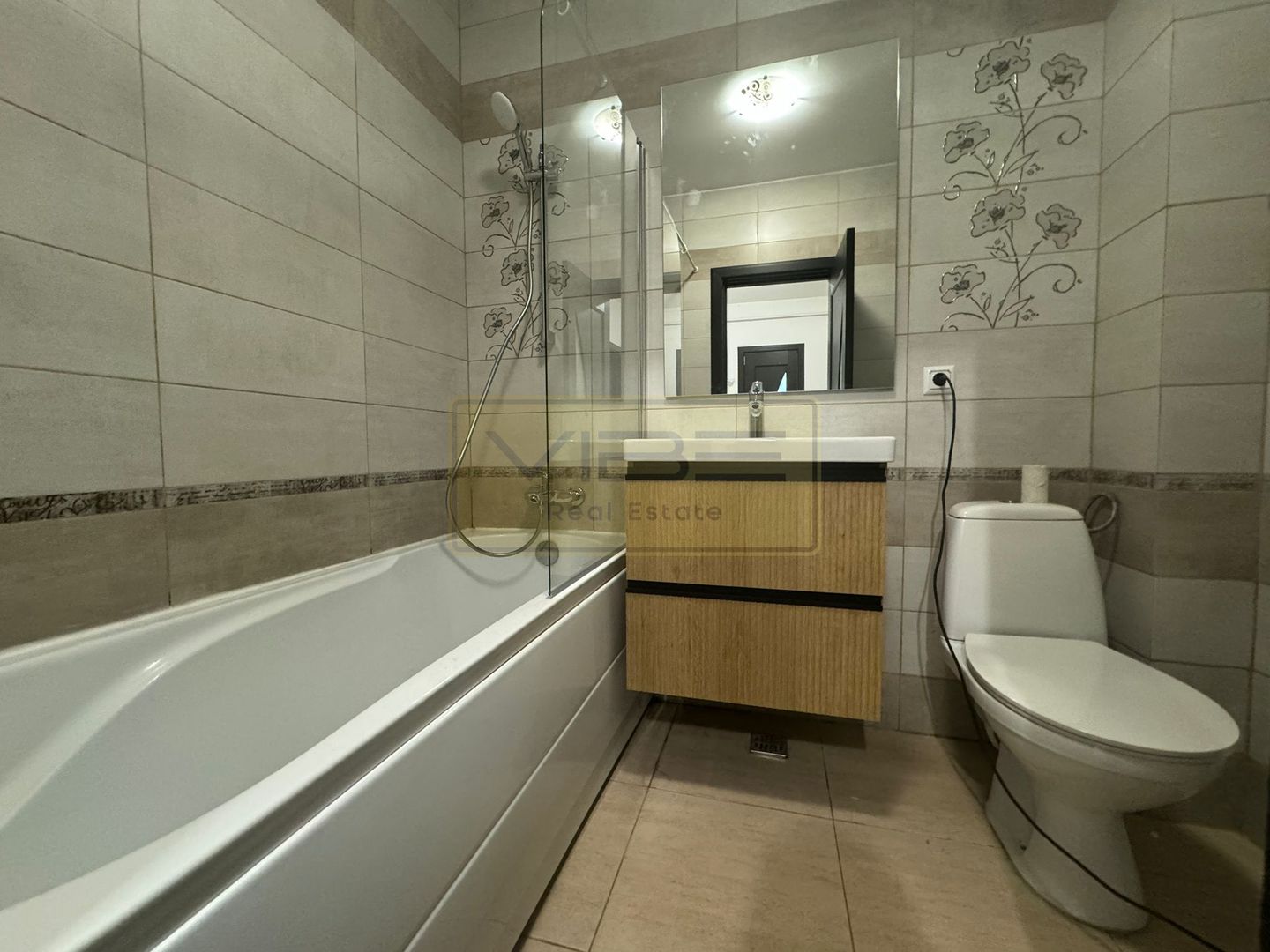 Apartament 1 camera+terasa Bucium - 10 min Family Market - Poză 12