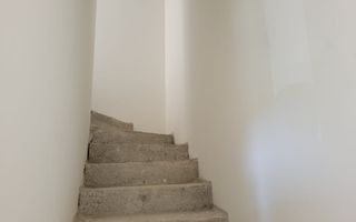 Duplex de vaznzare sat Sasar cartier nou de case spatioase - Poză 6