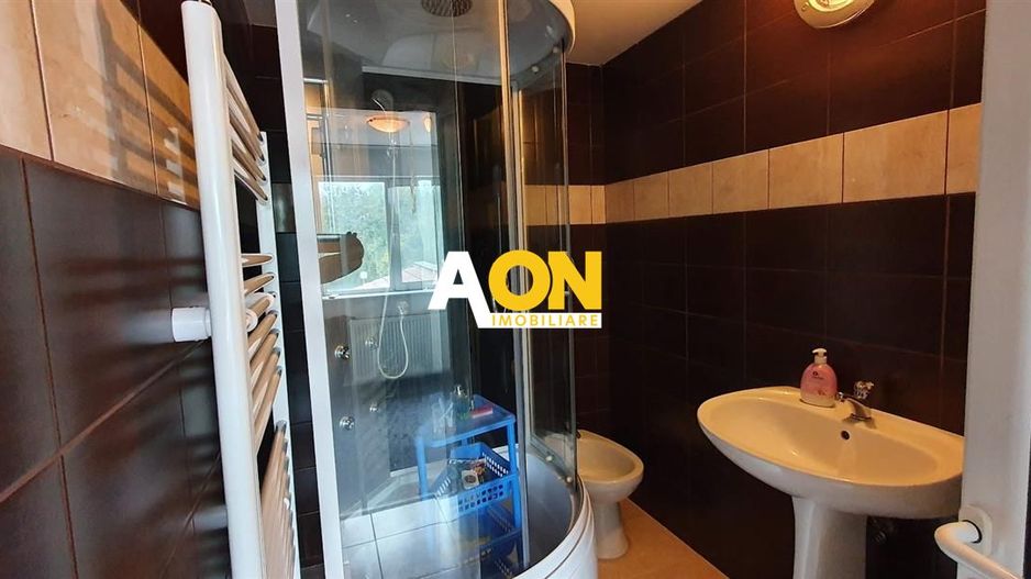 Casa 5 camere cu garaj 1043 mp teren zona Maieri - Poză 18