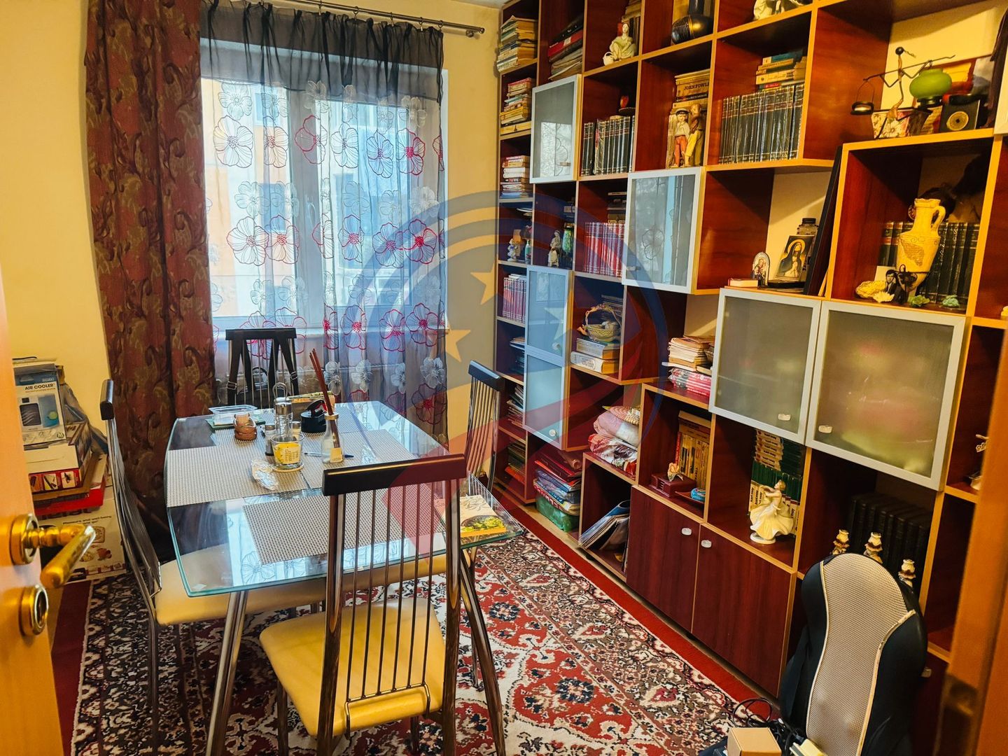 Apartament 4 camere semidecomandat - Poză 3