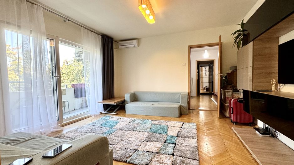 Apartament 3 camere, modern, cu terasa,  in zona Centrala-Universitate - Poză 3