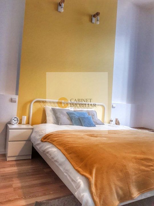 2 camere Ateneul Roman - Poză 4