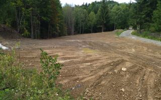 Teren intravilan 1350 mp-parcelabil-ideal cabana/restaurant-Colibita - Poză 3