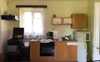 CASA COMPUSA DIN 2 APARTAMENTE | 135.000€ - Poză 2