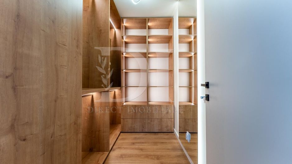 Apartament ultrafinisat / etaj intermediar / Zona Terra - Poză 18