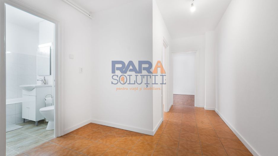 Spațiu pentru birou / salon / cabinet (38 mp) - Poză 3