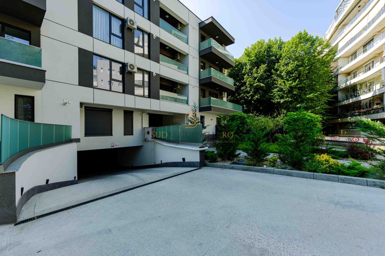 Apartament Premium 3 Camere zona Eroii Revoluției 99,6 mp - Poză 28