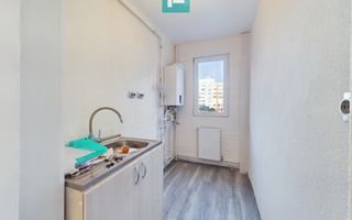 Apartament 3 camere pe str Hateg in Vlaicu - Poză 4