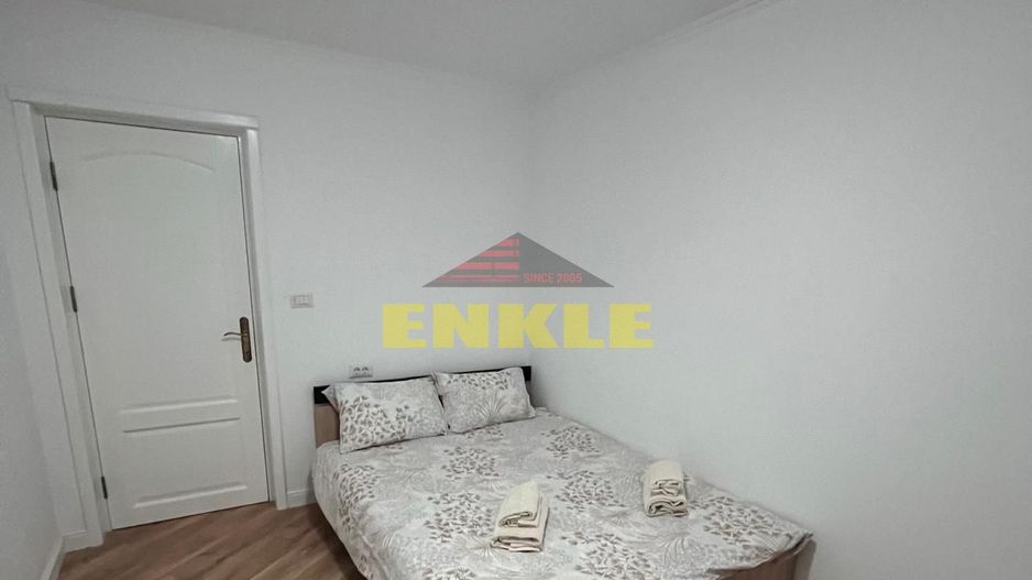 De închiriat apartament 3 camere – zona Școlii 7 - Poză 4