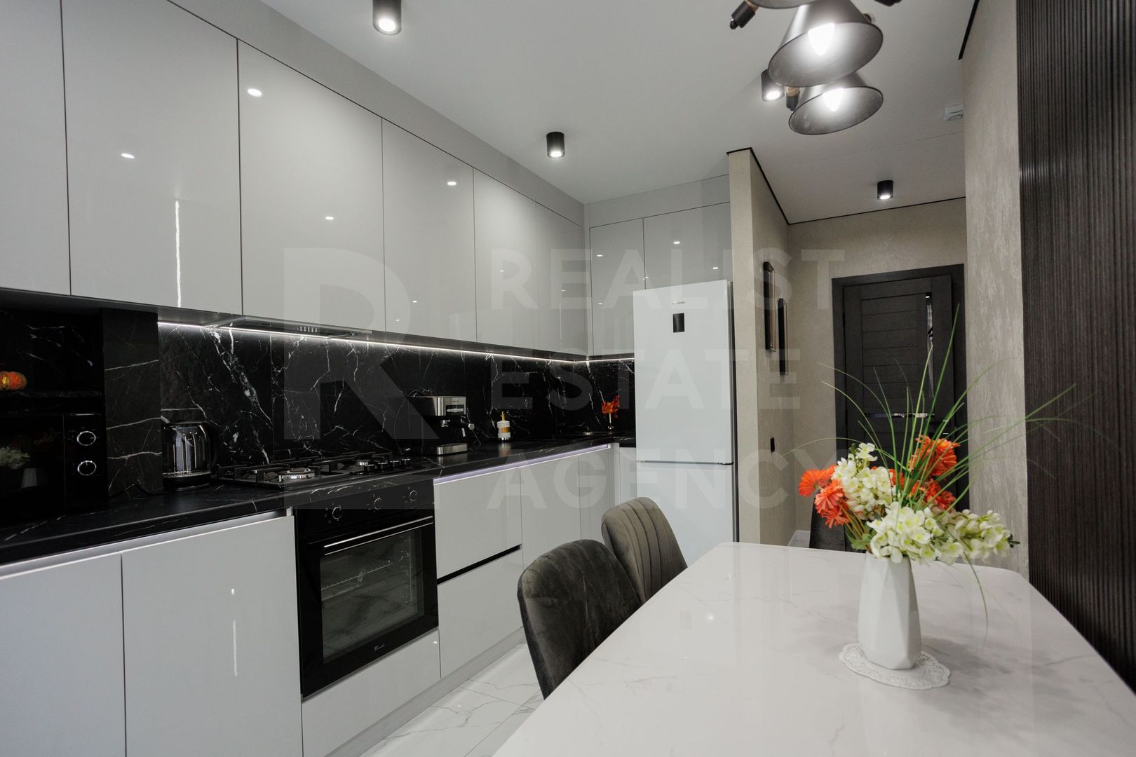 Chirie, apartament, 2 camere, bd. Renașterii Naționale, Râșcani - Poză 6