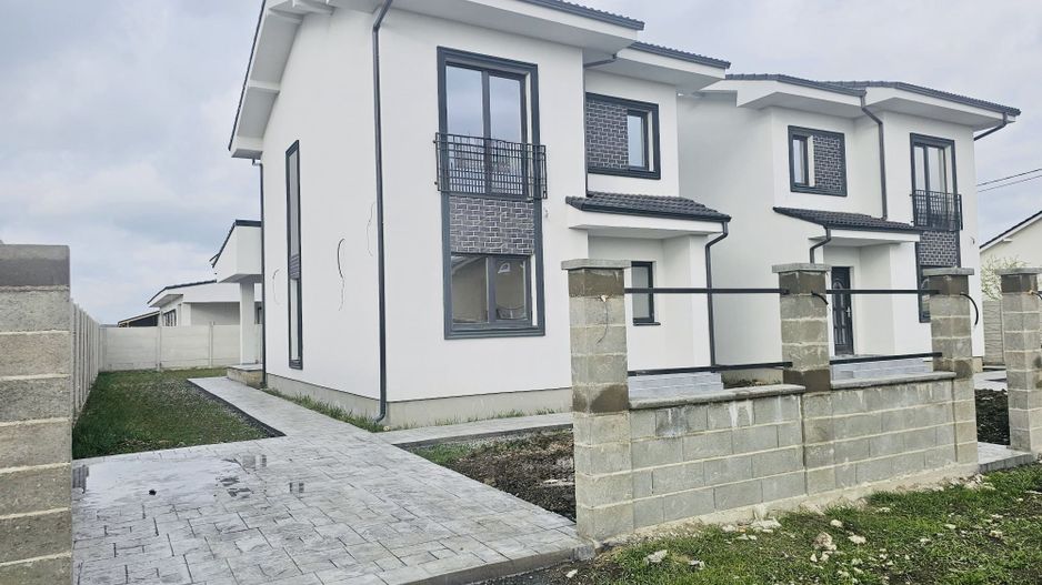 Moșnița Veche | 1/2 Duplex | 110 mp utili | Toate utilitatile|  Dormitor parter - Poză 1