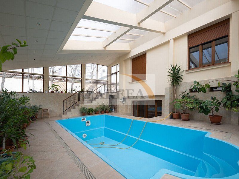 Vila cu 750 mp utili si teren de 1.480 mp in Erou Iancu Nicolae - Poză 36