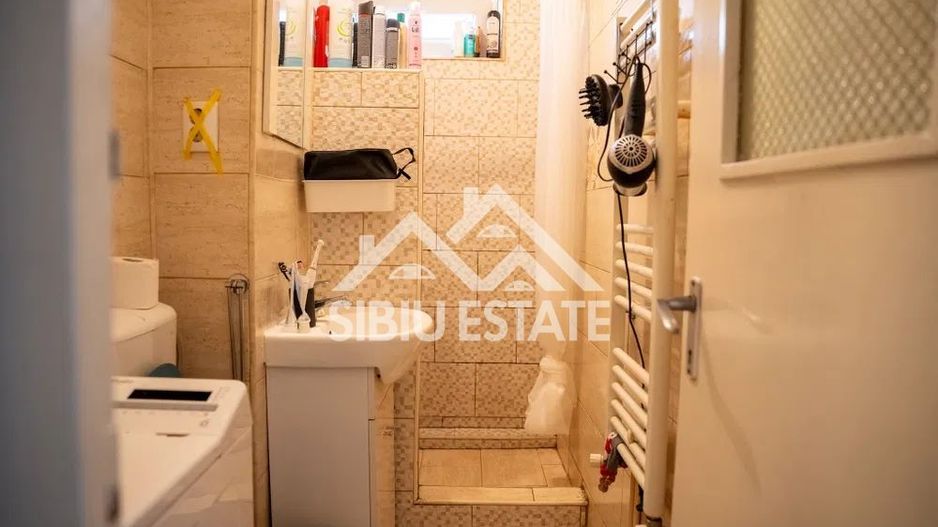 Apartament 2 camere | Hipodrom 3 - Cireșica Sibiu | etaj 1 - Poză 4