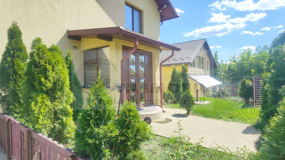 VILA PREMIUM 1,7 KM ALEEA TUDOR NECULAI, VALEA ADANCA, LA CHEIE, P+1+M - Poză 1
