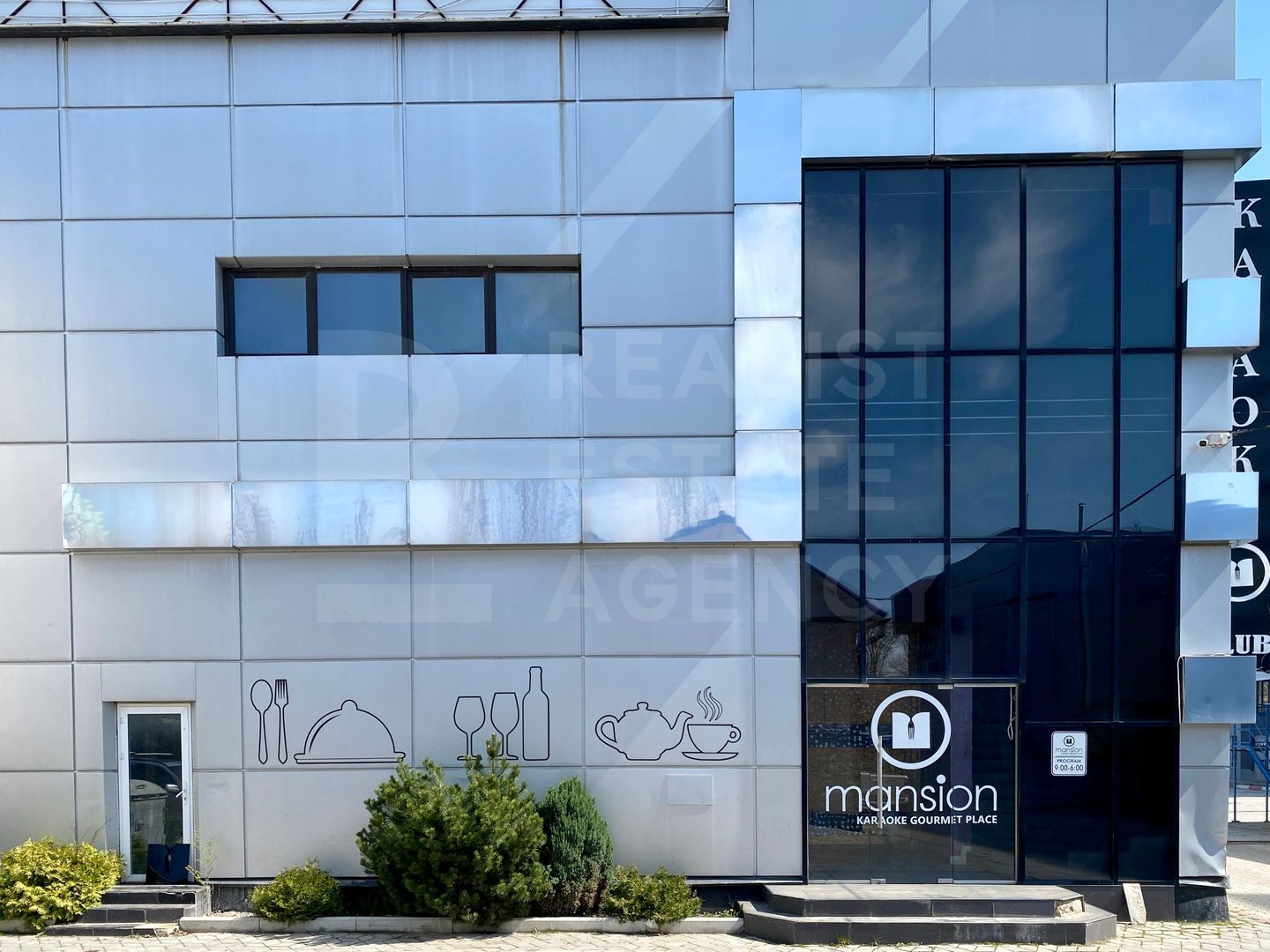 Chirie, spațiu comercial, 650 mp, strada Decebal, Bălți - Poză 2