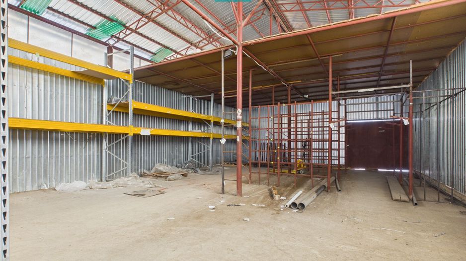 Hală și spații de birouri pe șoseaua principală - Poză 5