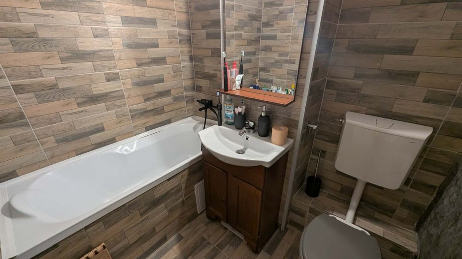 Lipovei | 3 Camere  | Etaj Intermediar | Centrala proprie. - Poză 7