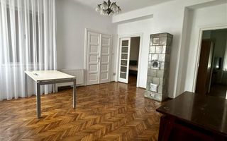 Casa Ultracentral singur ï¿½n Curte - Poză 5