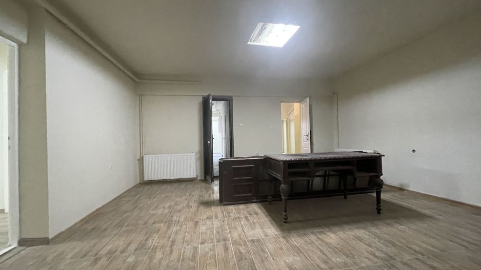 Birou / Atelier | Spatiu de lucru | Eminescu | Dacia | Polona - Poză 1