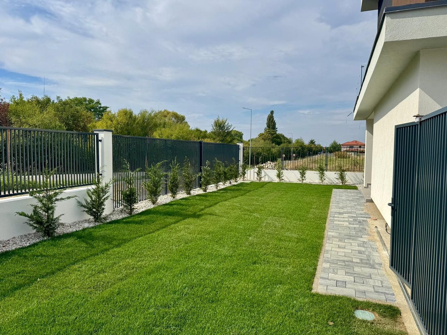 Calitate si spatiu generos! Duplex cu 5 camere - Poză 1