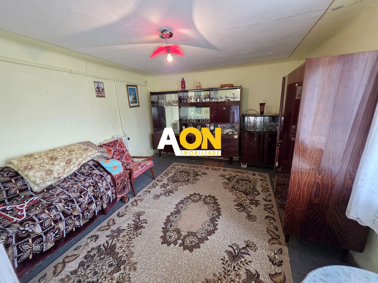 Casă veche cu 3 camere, 259 mp teren, la asfalt, zona Prefectura - Poză 3