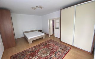 Apartament 3 camere zona centrala - Poză 2