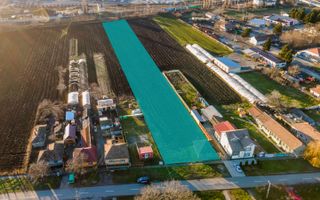Teren intravilan 7.612 mp în Curtici - Poză 1