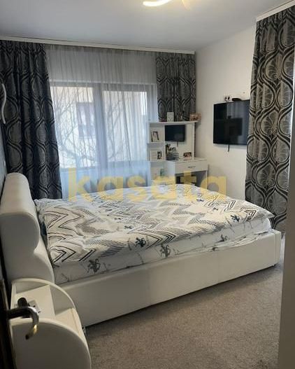 Casă individuală 8 camere în Bragadiru, 320 mp utili, teren 418 mp - Poză 13