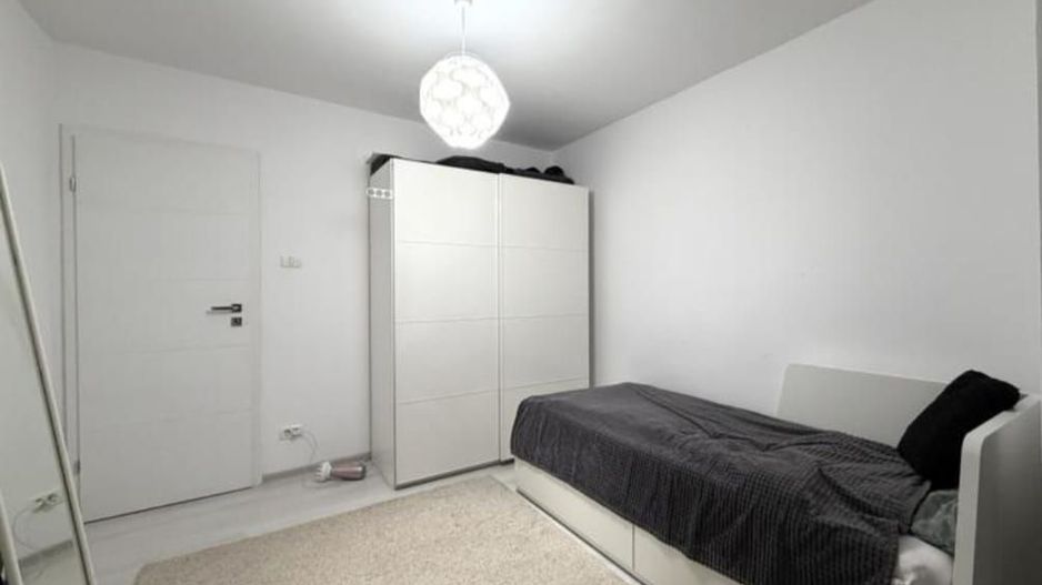 Lipovei | 4 Camere | Etaj Intermediar | Centrala Proprie. - Poză 2