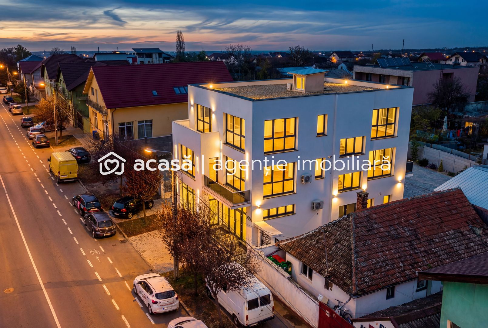 Clădire nouă P+2 cu showroom și birouri în Arad - Poză 1