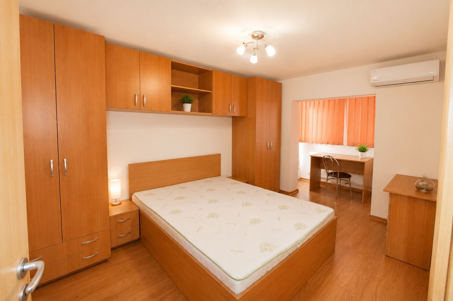 Complexul Studentesc | 3 camere | 2 Bai | 2 balcoane | Centrala proprie - Poză 7