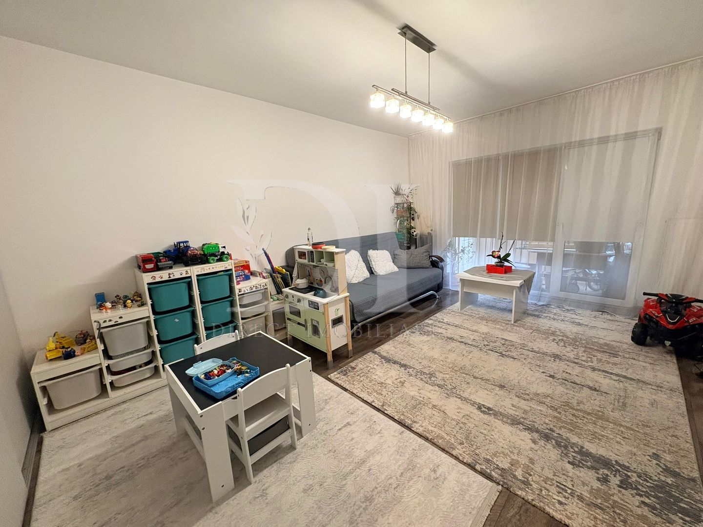 Apartament la cheie / etaj intermediar / Zona Florilor - Poză 11