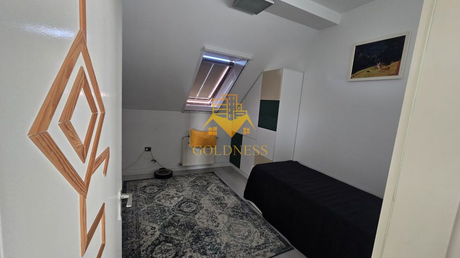 Casa 4 camere, Central, Cipariu, Titulescu, Brâncuși, Parcare - Poză 6