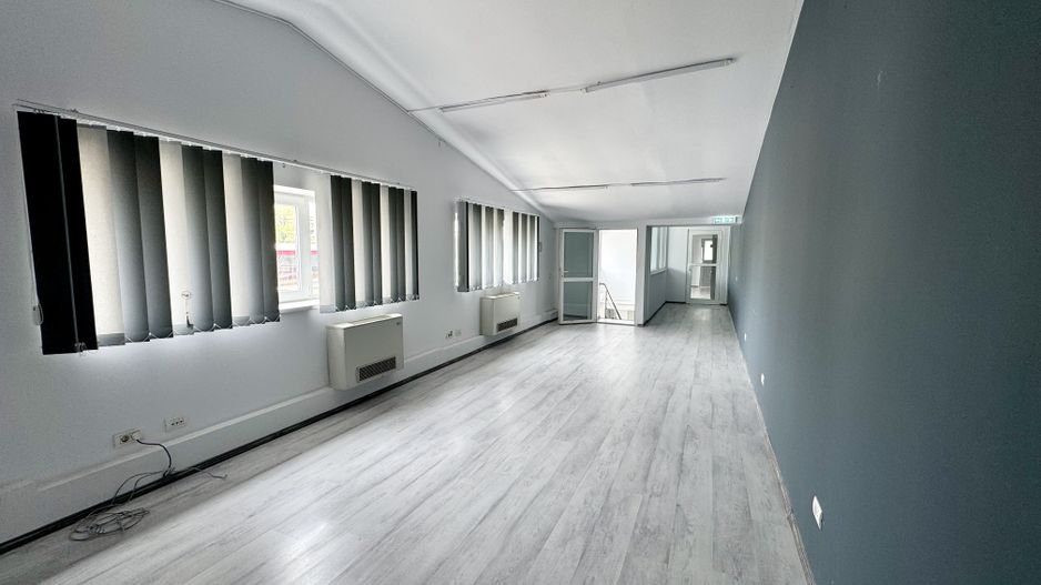 Depozit-Hala-Productie 744mp+366 Birouri-Acces tir - Poză 9