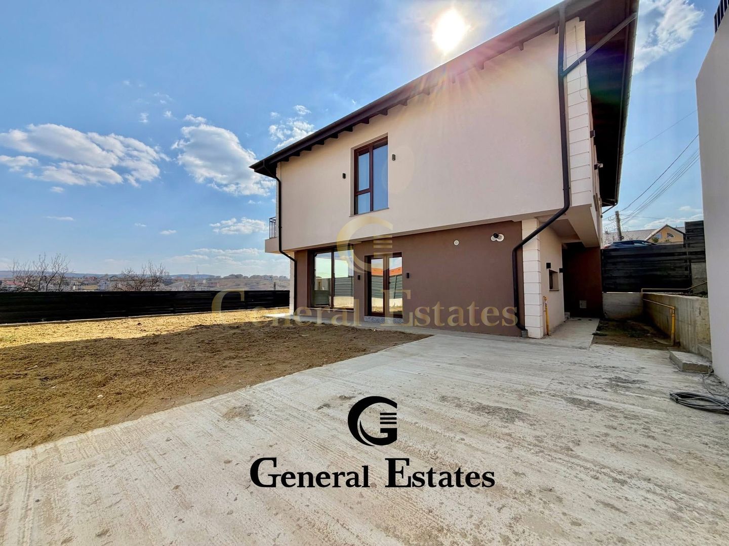 Vilă tip duplex de vânzare | Zona Cetățuia | 390 mp teren | 4 camere - Poză 3