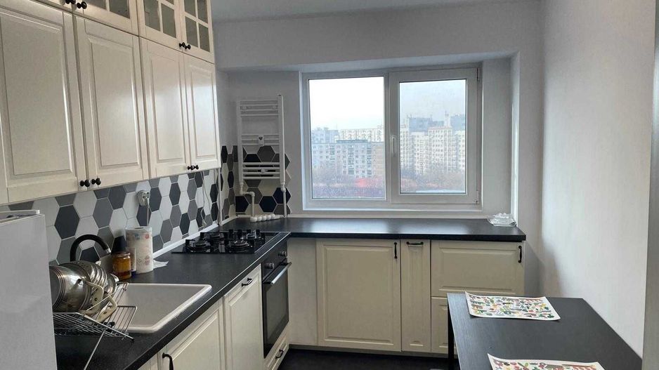 Apartament 3 camaere vanzare bloc 1979, Gorjului, Militari - Poză 1