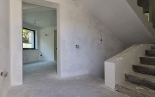 Casă spectaculoasă – 314 mp utili, cramă, terase, 7 camere, teren 432 mp - Poză 14