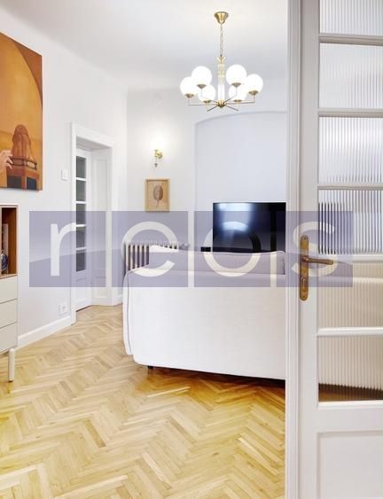 VANZARE APARTAMENT SUPERB 3 CAMERE VILA INTEREBELICA DACIA EMINESCU 90MP RENOVAT - Poză 1