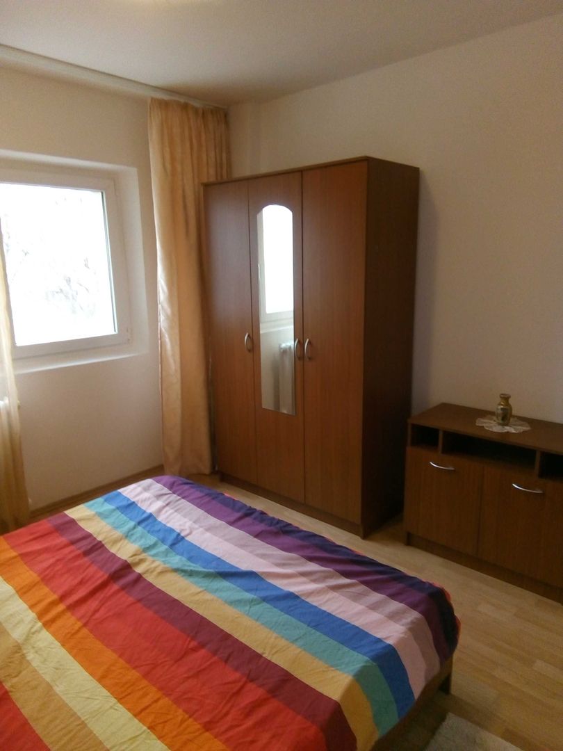 De inchiriat ap 2 cam luminat - Ion Mihalache intersectia cu Turda - Poză 4