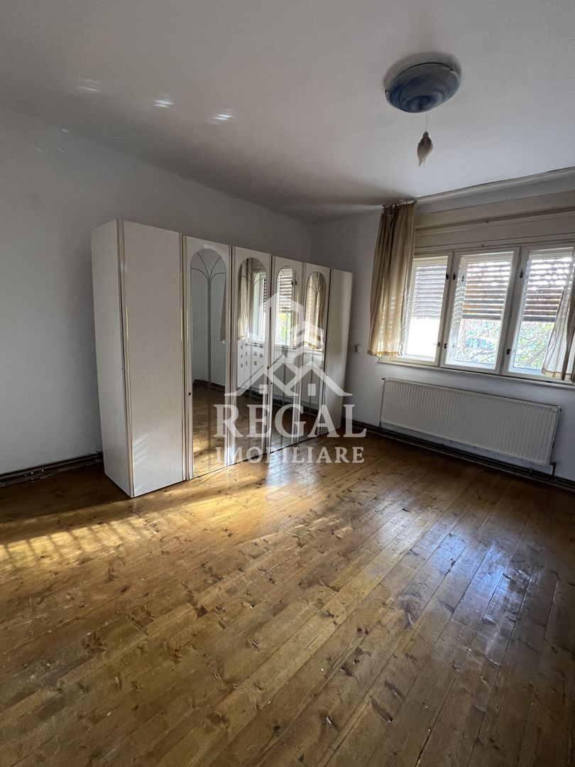 Casă de închiriat – zona Buituri - 6 camere - Poză 3