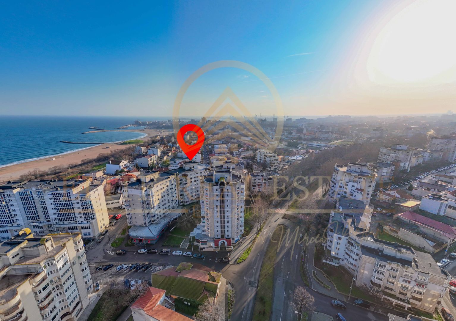 CAPITOL - B-dul. Mamaia - Apartament cu 4 camere si terasa de 80 mp. - Poză 14