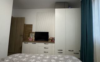 Apartament 2 camere decomandat-55mp, etaj 4/4 cu lift,loc de parcare - Poză 5