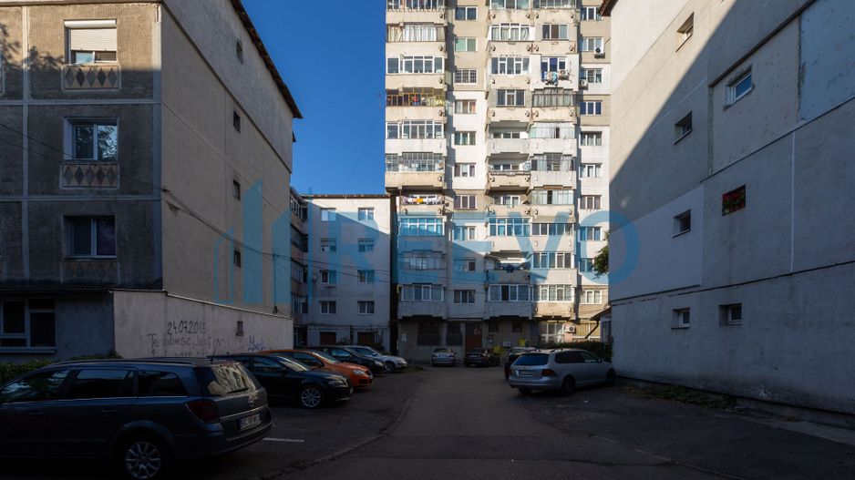 Apartament de vânzare cu 3 camere,  str. Letea, Bacău - Poză 8