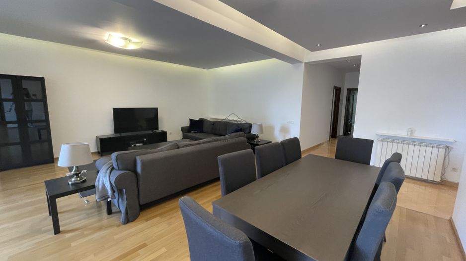 APARTAMENT SPATIOS CU 4 CAMERE LA INCHIRIERE LANGA PARCUL HERASTRAU - Poză 11
