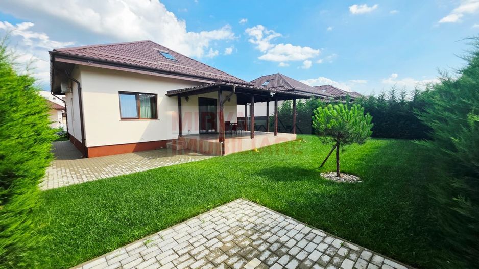 Vilă 5 camere de închiriat – Păulești, Cartier Magnolia - Poză 1