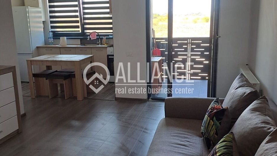 LAZU ( COD 02) - apartament 3 camere, - Poză 1