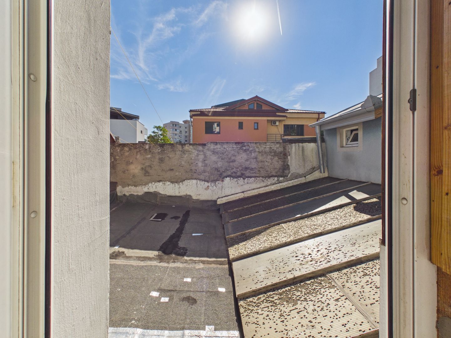 Casa cu 8 camere de vanzare | rezidential si comercial | Nerva Traian - Poză 23
